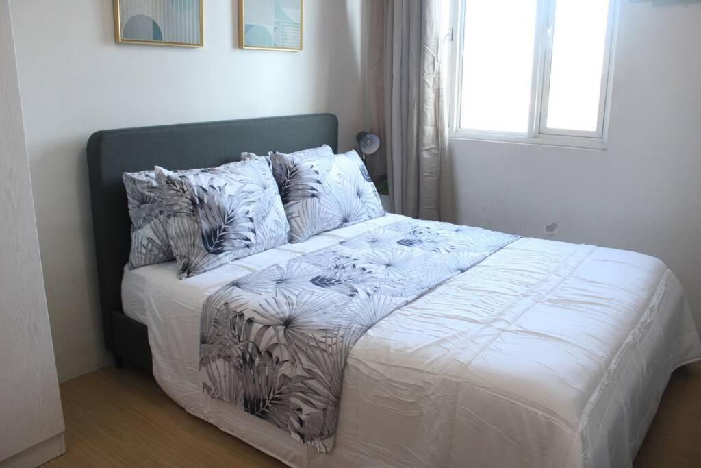 Huge A2J Executive Luxury 1Br Suite Near Abs Cbn, Gma Manila Dış mekan fotoğraf