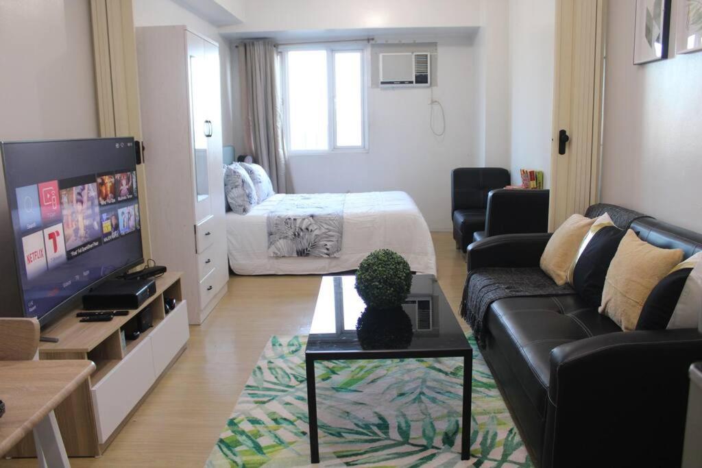 Huge A2J Executive Luxury 1Br Suite Near Abs Cbn, Gma Manila Dış mekan fotoğraf
