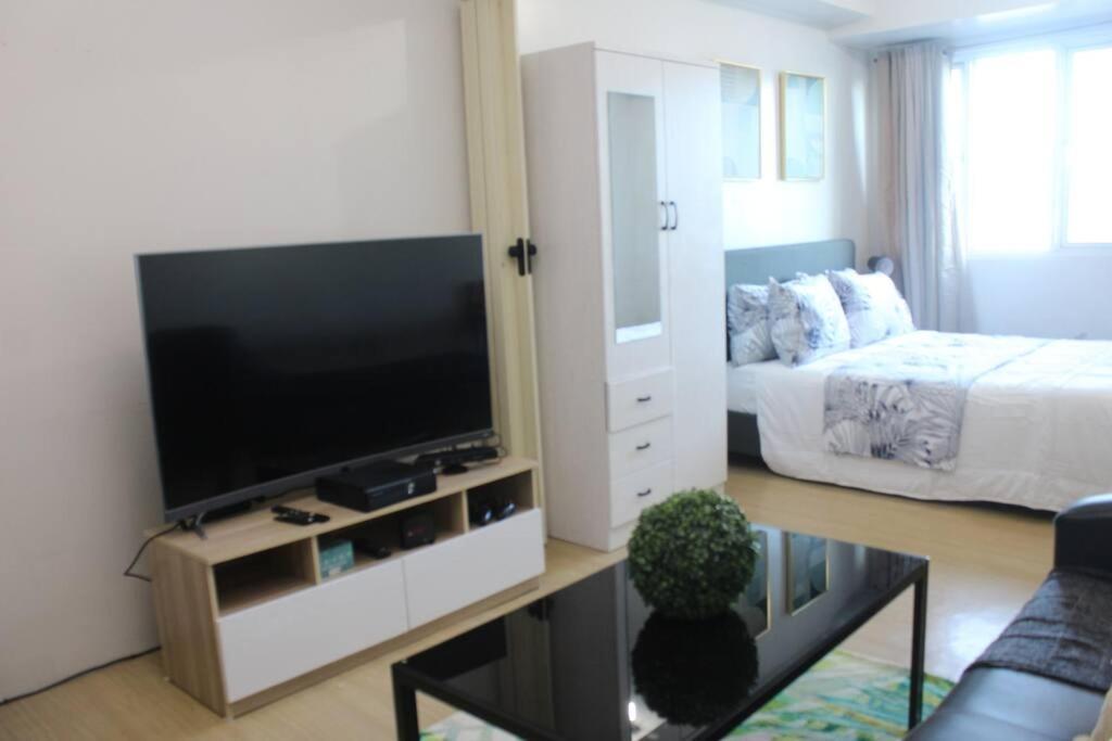 Huge A2J Executive Luxury 1Br Suite Near Abs Cbn, Gma Manila Dış mekan fotoğraf