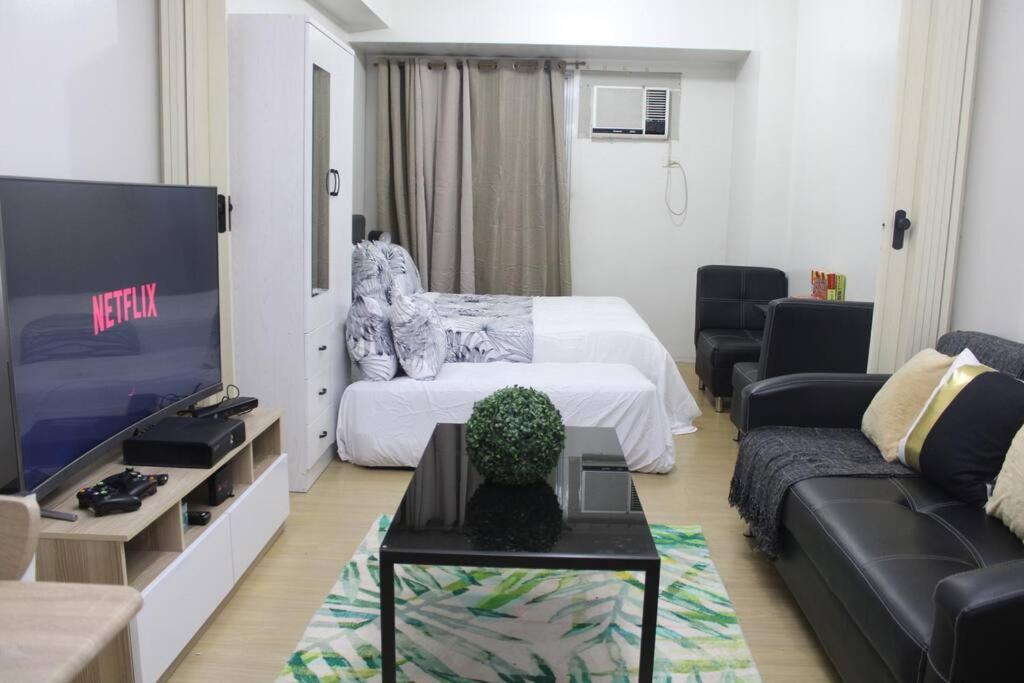 Huge A2J Executive Luxury 1Br Suite Near Abs Cbn, Gma Manila Dış mekan fotoğraf