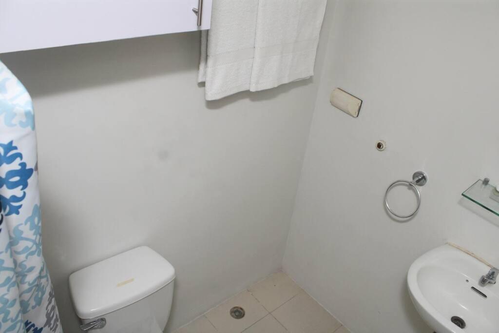 Huge A2J Executive Luxury 1Br Suite Near Abs Cbn, Gma Manila Dış mekan fotoğraf